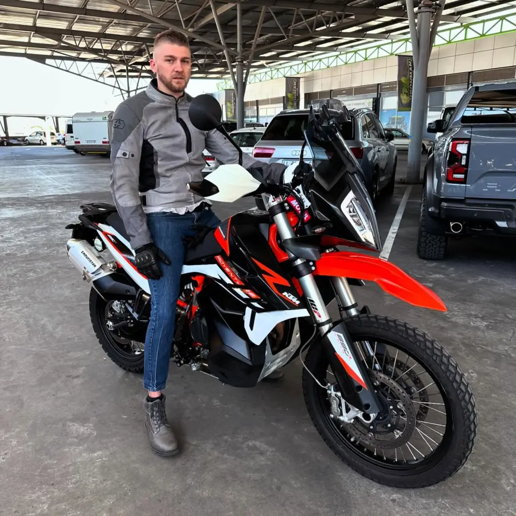 Photo by Jean Claude Murphy: Unleashing the power of adventure with the KTM 890 Adventure!