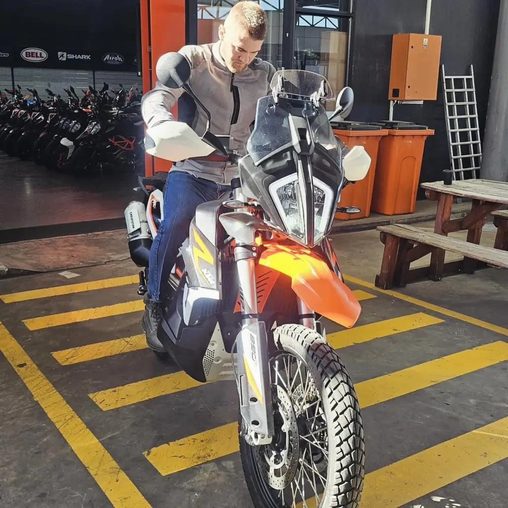 Photo by Jean Claude Murphy: Unleashing the power of adventure with the KTM 890 Adventure!