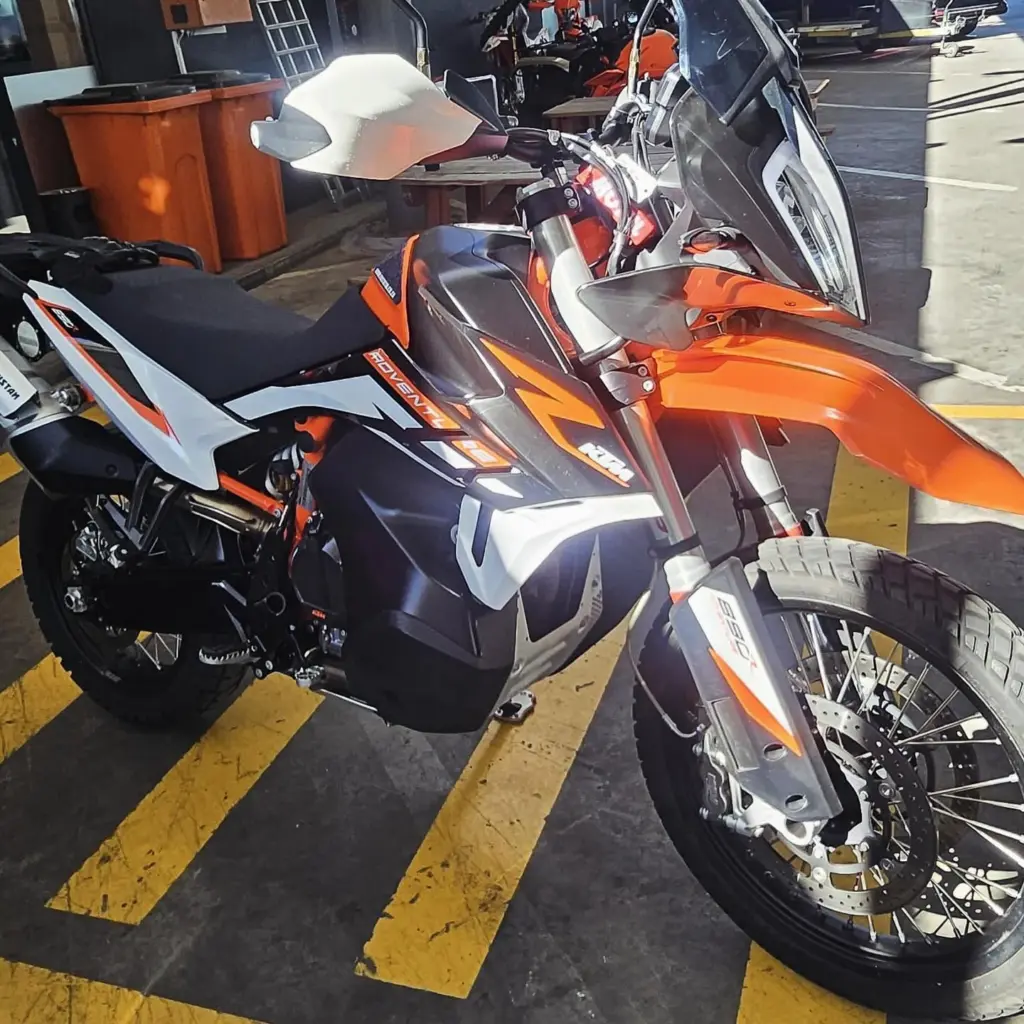 Photo by Jean Claude Murphy: Unleashing the power of adventure with the KTM 890 Adventure!