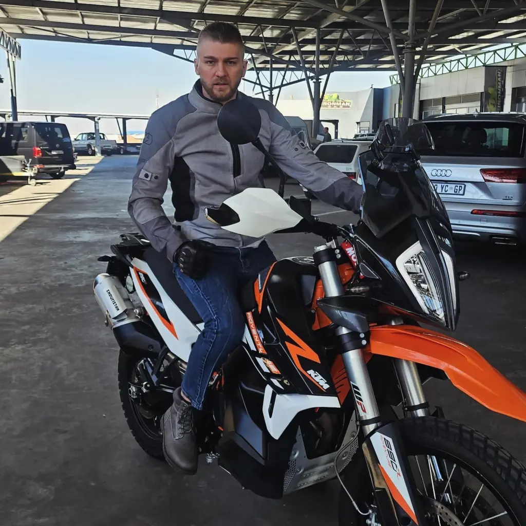 Photo by Jean Claude Murphy: Unleashing the power of adventure with the KTM 890 Adventure!