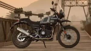 Royal Enfield Himalayan on a wooden bridge in warm evening light